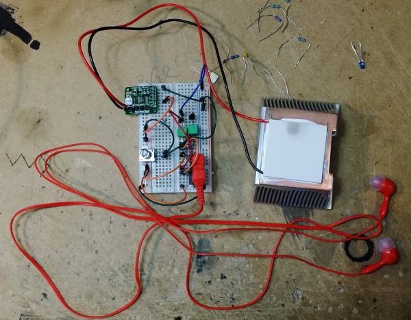 sound_boards:symbiotic_synth [Paper-PCBs]